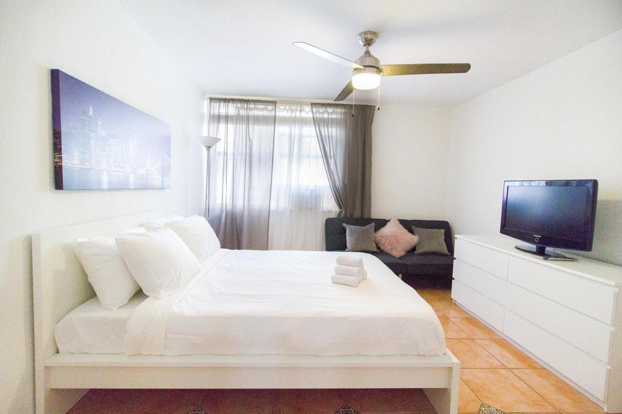 713 Miami Beach Apartments Pokoj fotografie